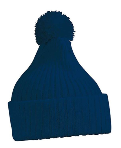 Зимняя шапка с помпоном
